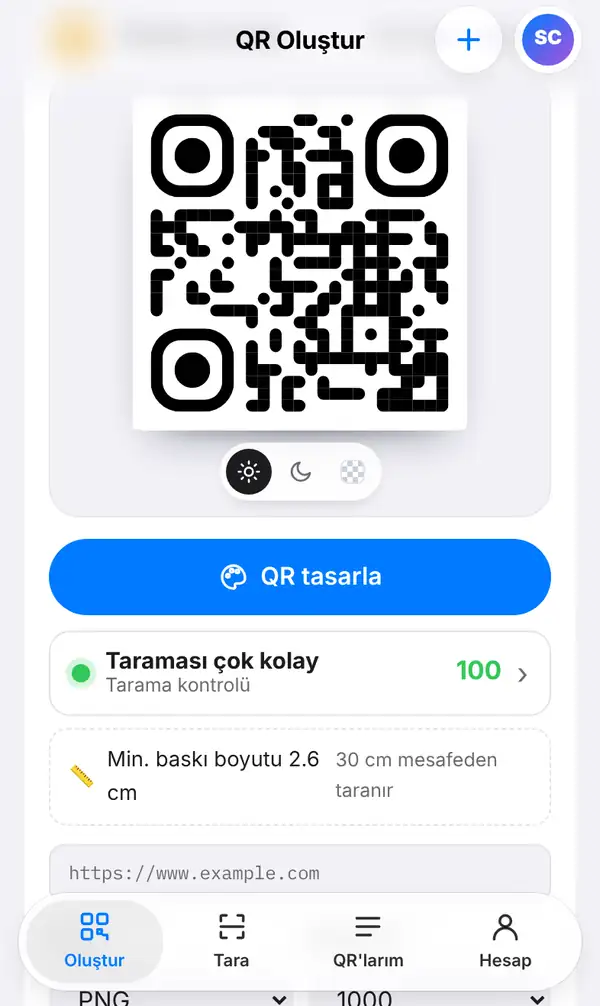 Hazır QR kod, QR tasarla düğmesi, 100 puanla “Taraması çok kolay” Tarama kontrolü, 2,6 cm minimum baskı boyutu, adres kutusu ile PNG ve boyut seçimi
