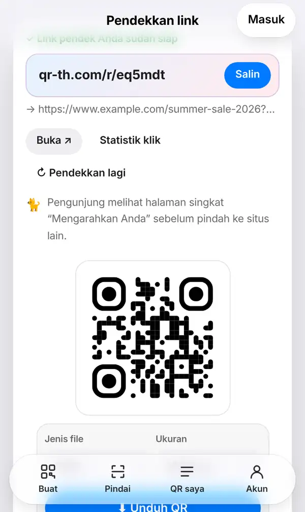 Layar Pendekkan link: link pendek qr-th.com/r/ dengan tombol Salin, link panjang di bawahnya, Buka, Statistik klik, Pendekkan lagi, catatan halaman Mengarahkan Anda dan QR code