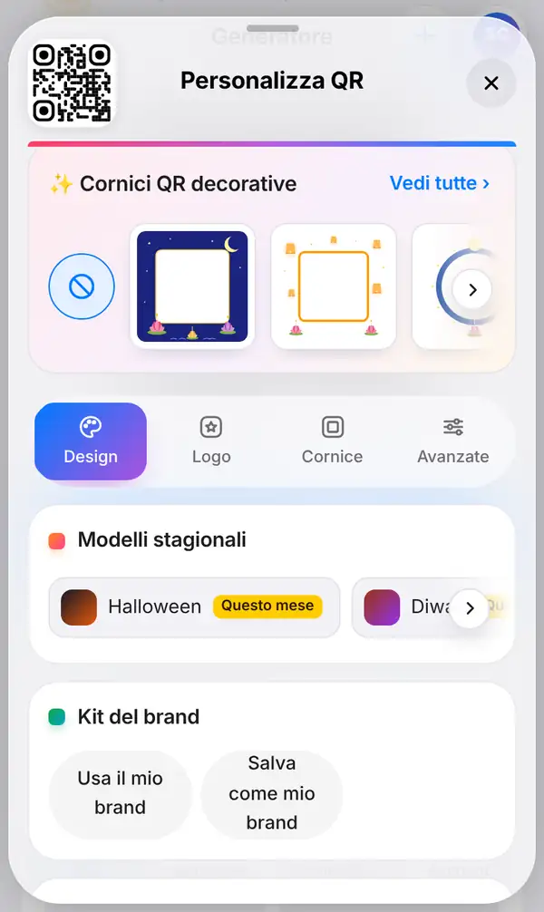 Il pannello Personalizza QR aperto sotto il QR code, con le cornici delle feste in alto e la scheda Design selezionata