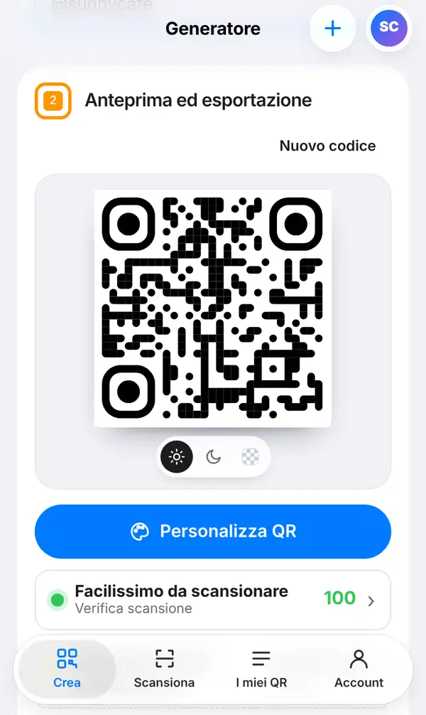 La sezione Anteprima ed esportazione con il QR code LINE, il pulsante Personalizza QR, una Verifica scansione a 100 e la dimensione minima di stampa