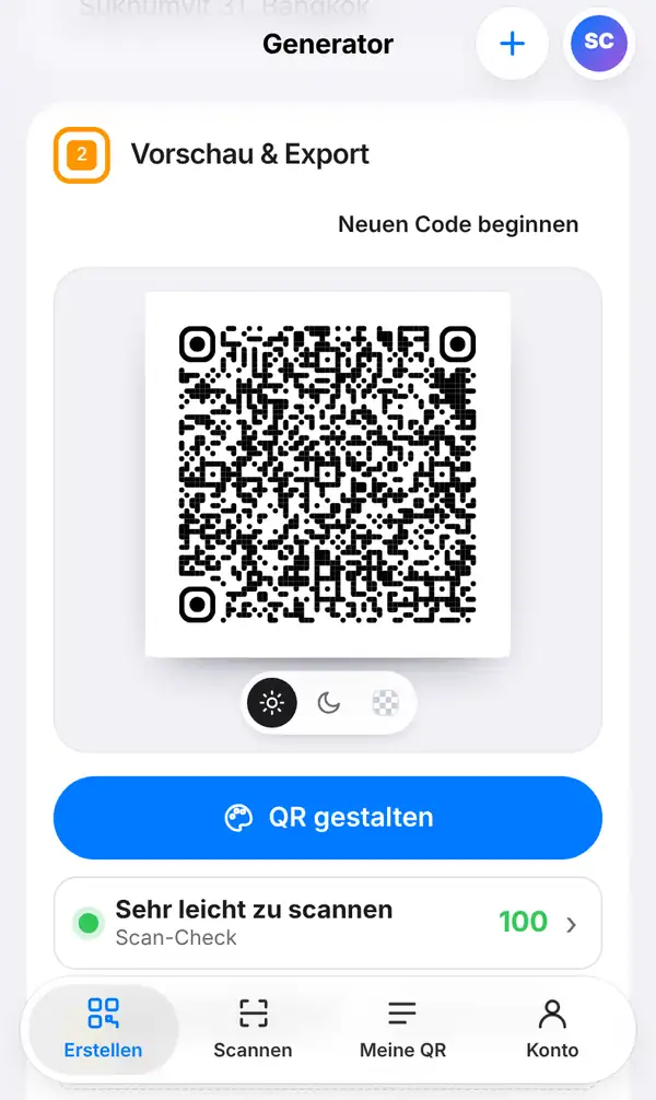 Der Bereich Vorschau & Export mit einem dichten Kontakt-QR-Code, dem Knopf QR gestalten, dem Scan-Check und der kleinsten Druckgröße