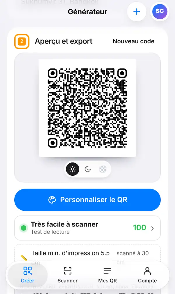 La partie Aperçu et export avec un QR code de contact dense, le bouton Personnaliser le QR, le Test de lecture et la plus petite taille d'impression