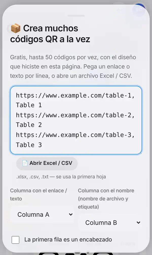 Panel Crea muchos códigos QR a la vez con tres enlaces de mesas pegados, el botón Abrir Excel / CSV, la elección de columnas de enlace y nombre, y la opción La primera fila es un encabezado
