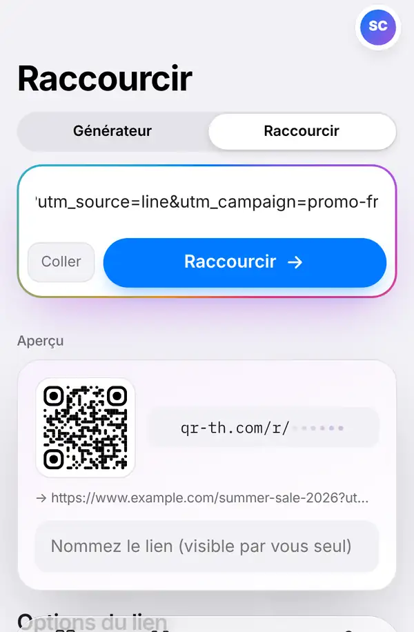 L'écran Raccourcir avec un lien long collé, les boutons Coller et Raccourcir, et l'aperçu de la page avec le champ pour nommer le lien